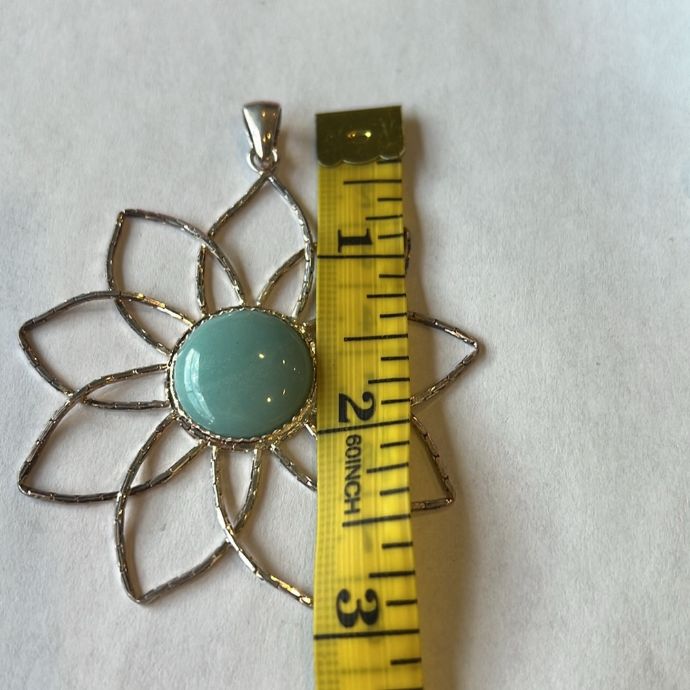 Milor Gold Flower Pendant with Turquoise Center - Picture 9 of 10